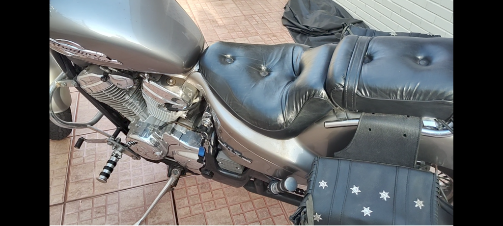 Foto HONDA VT 600 C SHADOW 2000