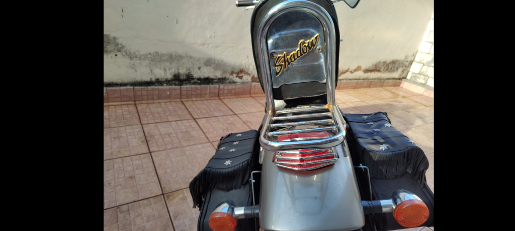 Foto HONDA VT 600 C SHADOW 2000