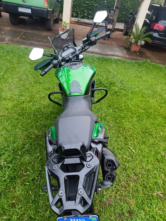Foto BAJAJ DOMINAR 400  2024