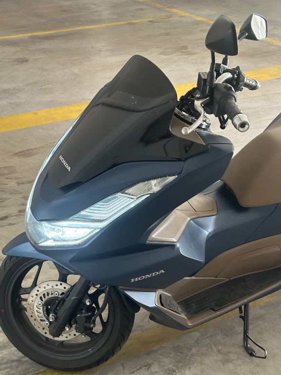 Foto HONDA PCX 160 DLX 2024