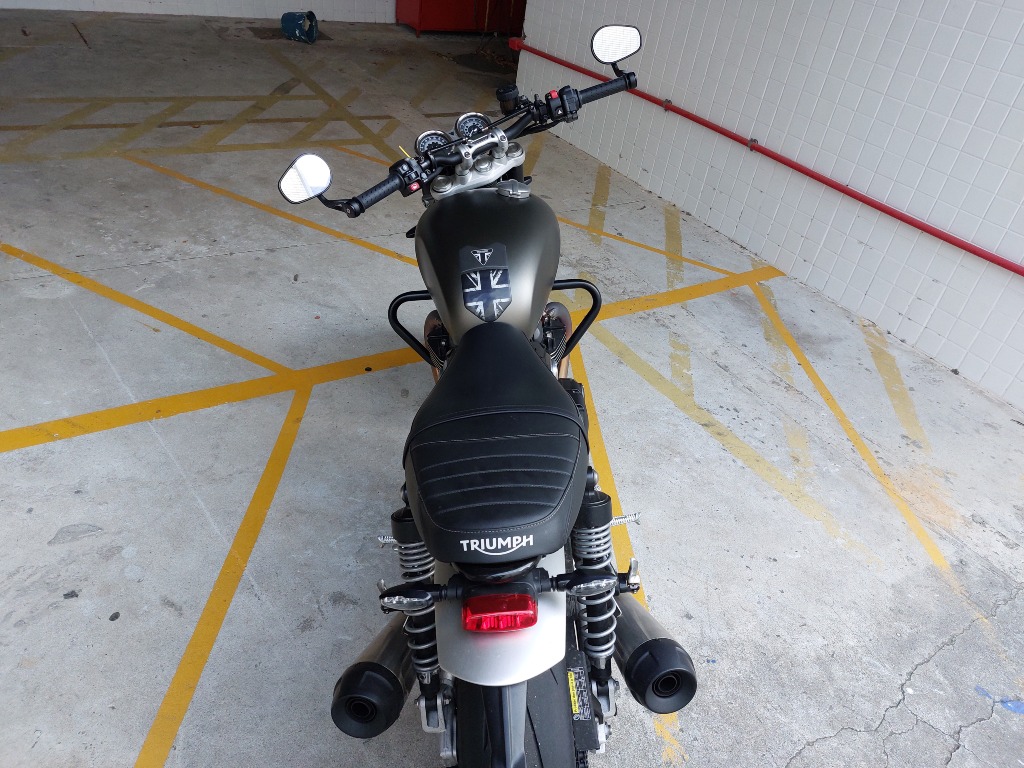 Foto TRIUMPH Speed Twin 1200cc 2023