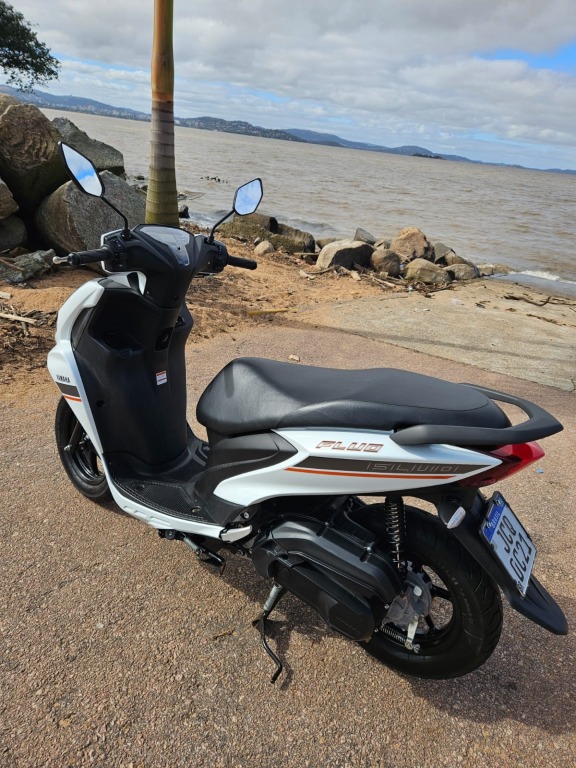 Foto YAMAHA FLUO 125 ABS 2024