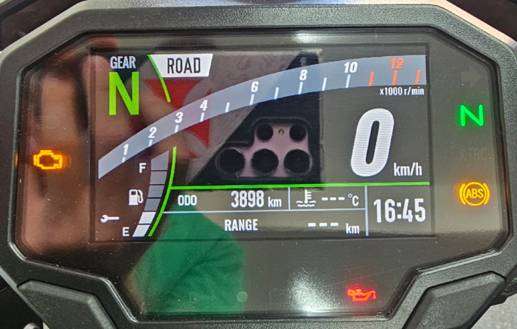 Imagem 9 - KAWASAKI Z 900 2024