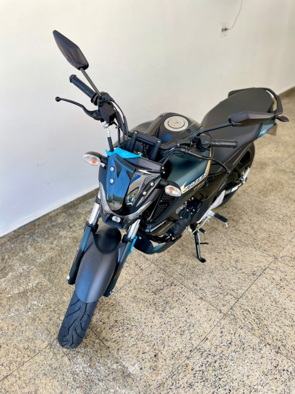 imagem moto YAMAHA FZ15 150 FAZER CONNECTED FLEX 2025