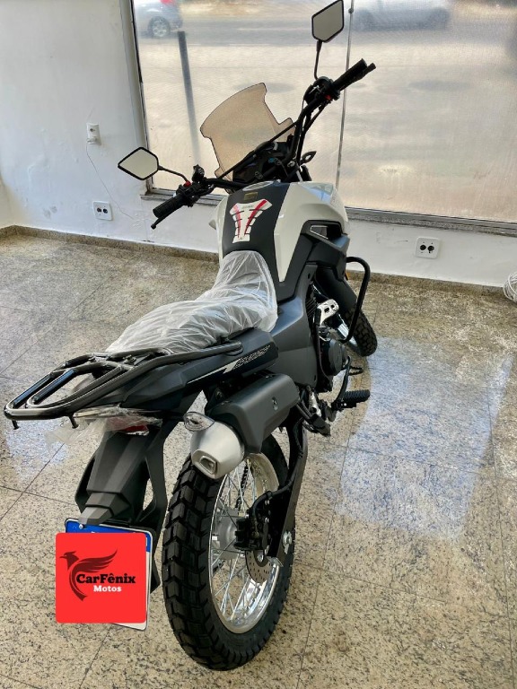 Foto SHINERAY SHI 175 2025