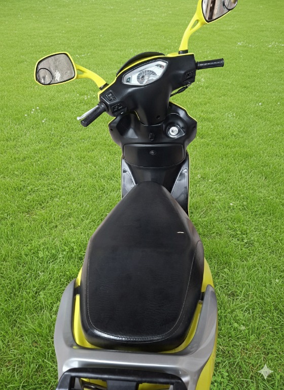 Foto SUZUKI BURGMAN i 125cc 2013