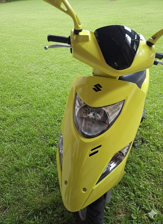 Foto SUZUKI BURGMAN i 125cc 2013