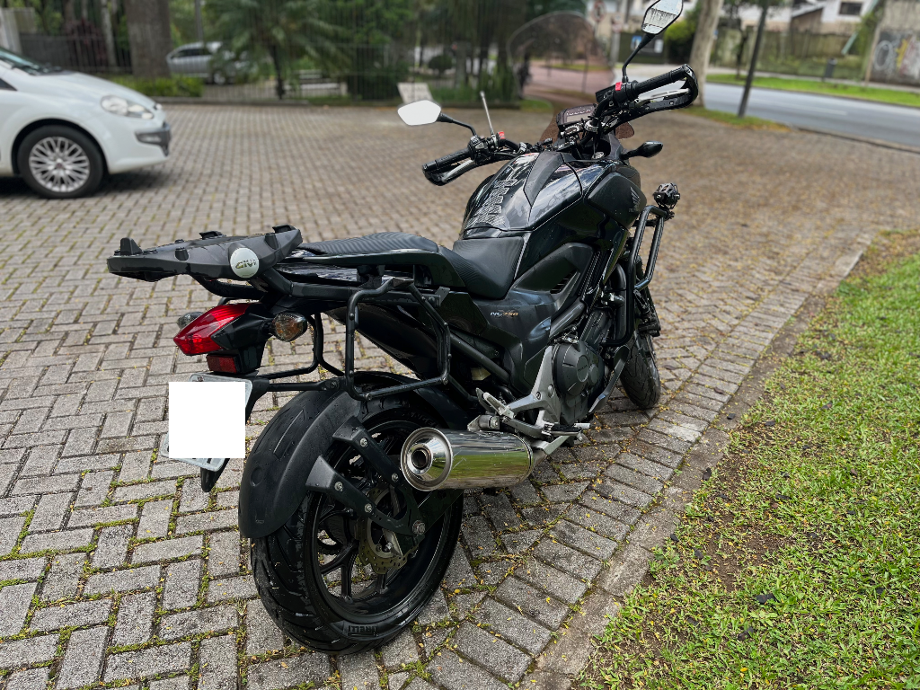 Foto HONDA NC 750X/NC 750X ABS 2015
