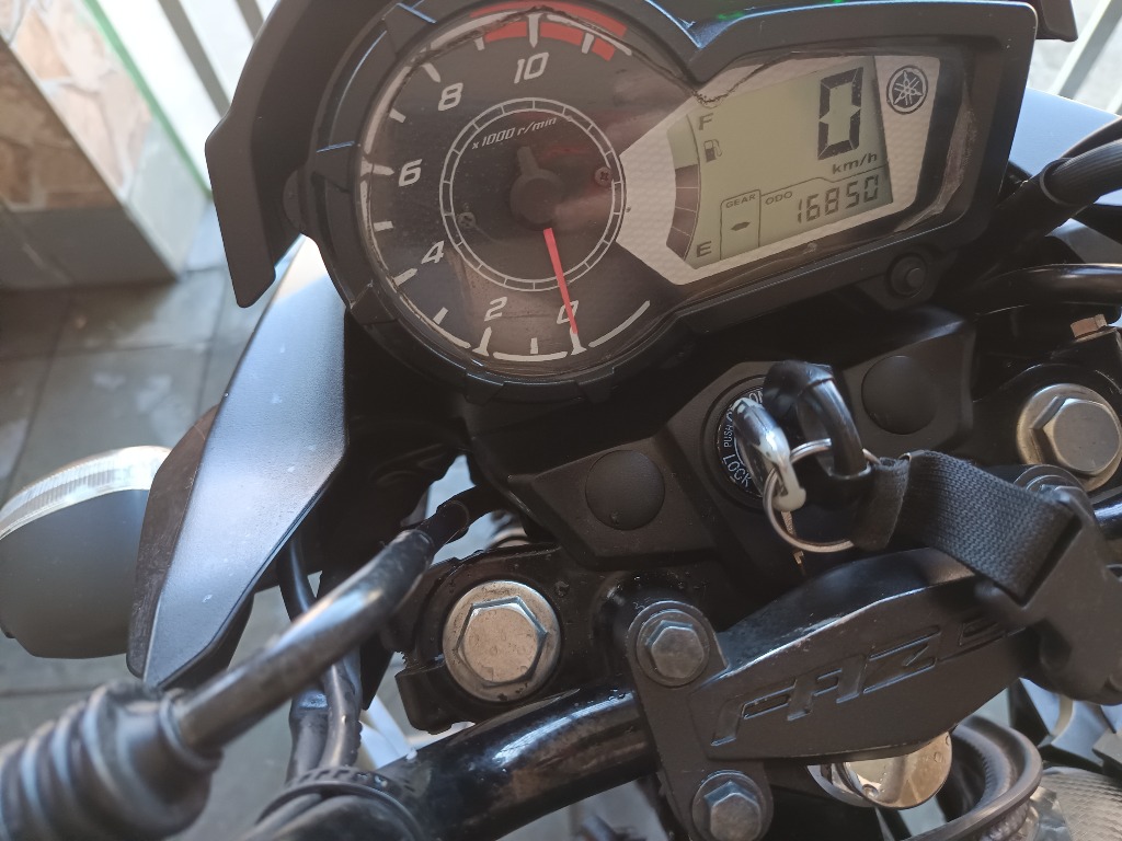 Foto YAMAHA YS 150 FAZER SED/ FLEX 2021