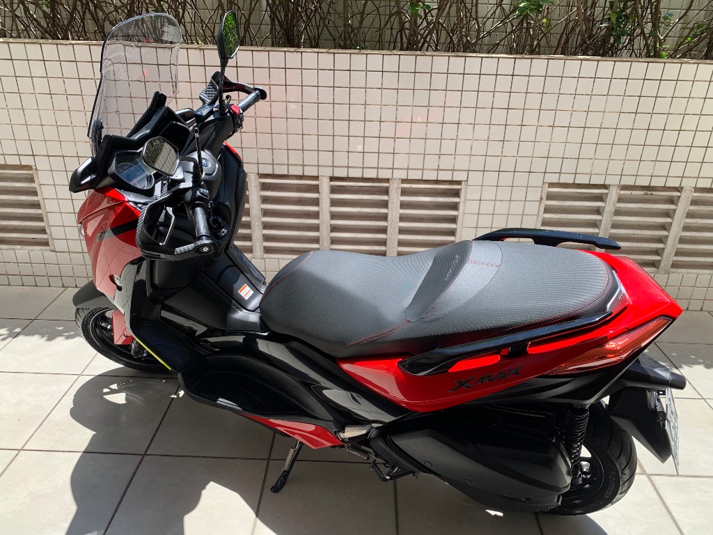 Foto YAMAHA XMAX 250 ABS 2023