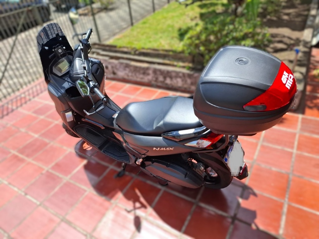 Foto YAMAHA NMAX 160 2020