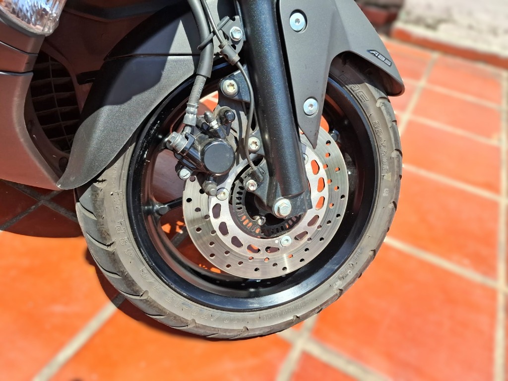 Foto YAMAHA NMAX 160 2020