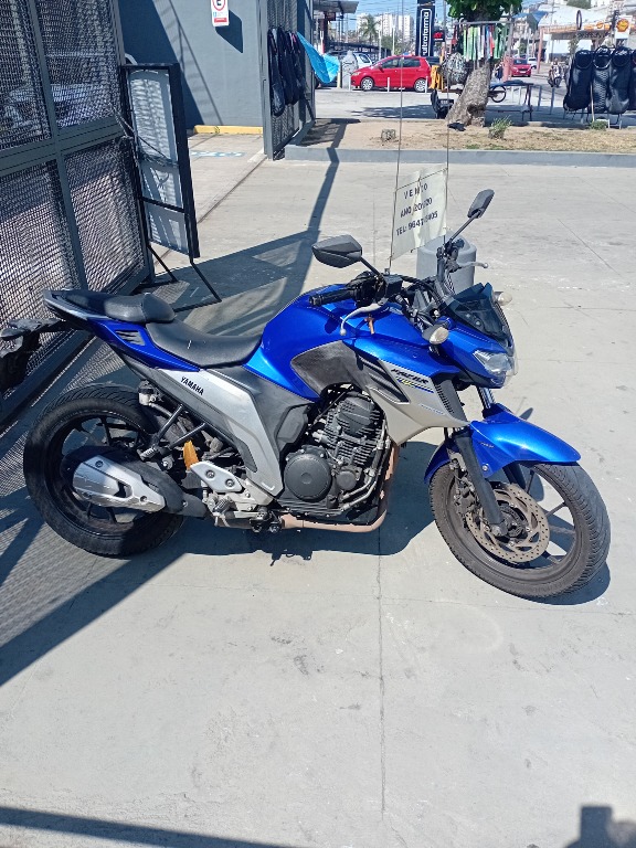 Foto YAMAHA FZ25 250 FAZER FLEX 2019