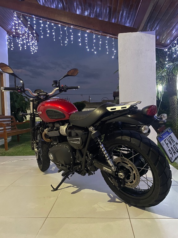 imagem moto TRIUMPH STREET SCRAMBLER 900cc 2020