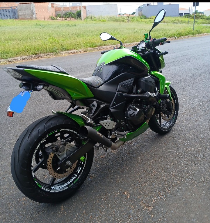 Foto KAWASAKI Z 750 2012