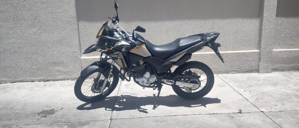 Foto HONDA XRE 300 ADVENTURE FLEX 2023