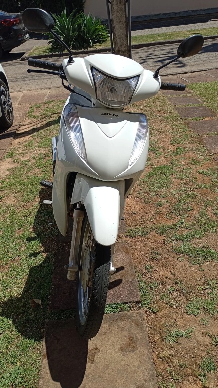 Foto HONDA BIZ 110i 2017