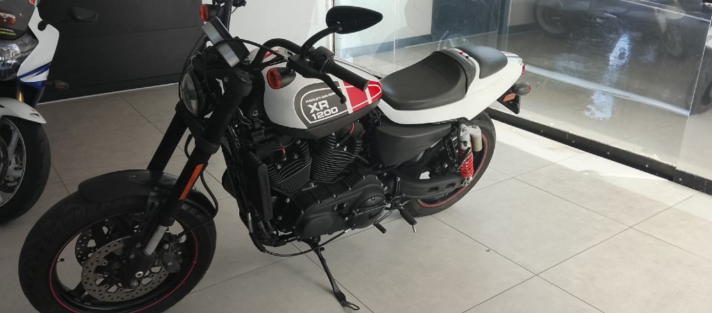 imagem moto HARLEY-DAVIDSON XR 1200X SPORTSTER 2012