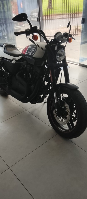 Foto HARLEY-DAVIDSON XR 1200X SPORTSTER 2012
