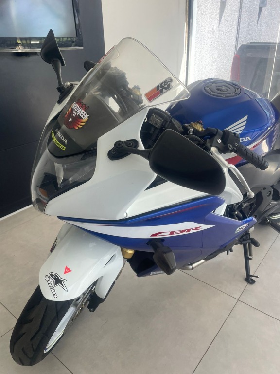 Foto HONDA CBR 600 F 2014