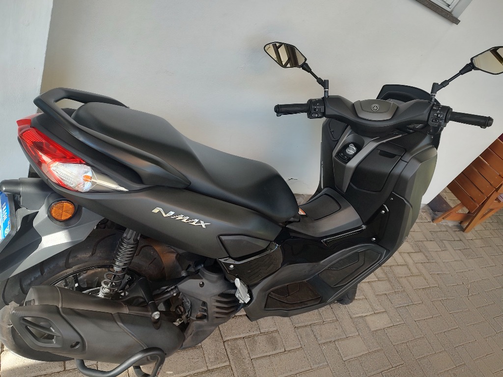Foto YAMAHA NMAX 160 2022