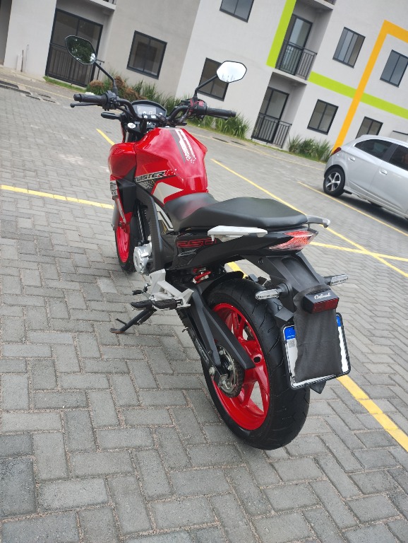 Foto HONDA CB 250 TWISTER/FLEXONE 2021