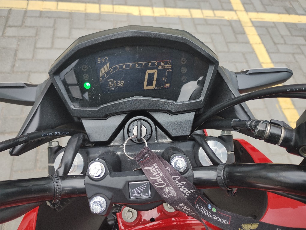 Foto HONDA CB 250 TWISTER/FLEXONE 2021