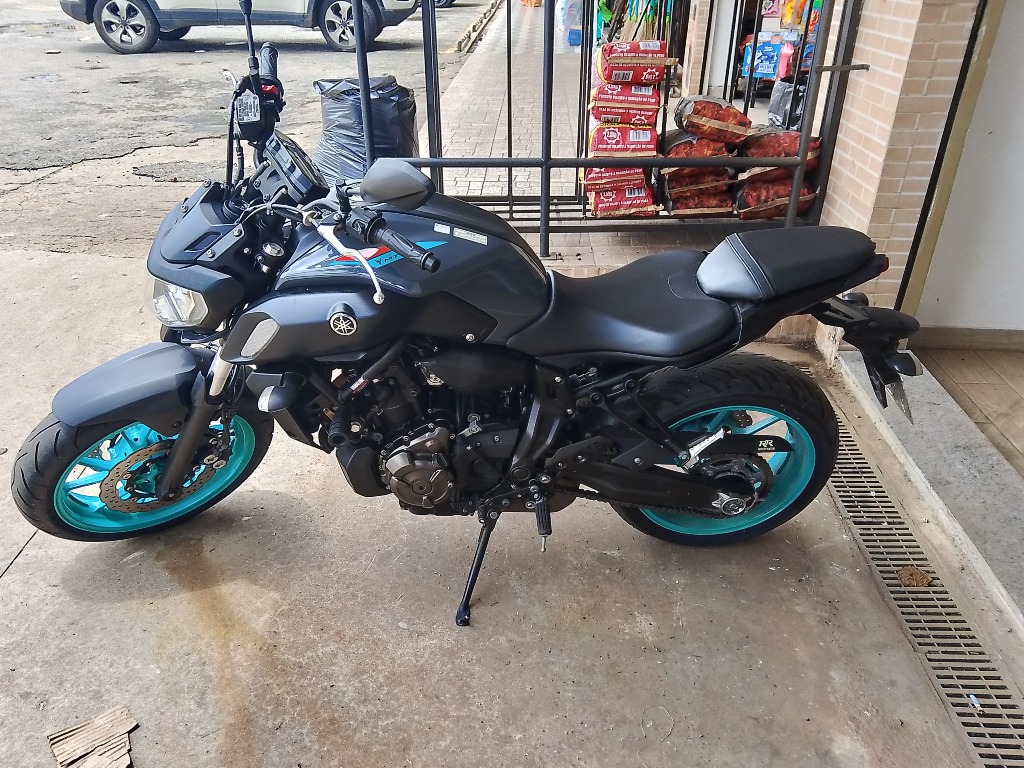 Foto YAMAHA MT-07/MT-07 ABS 689cc 2023