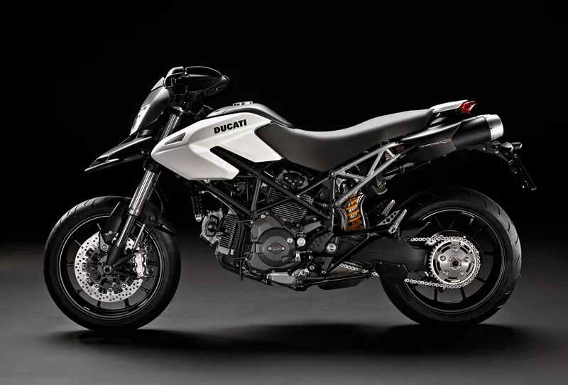 Foto Moto DUCATI HYPERMOTARD 796