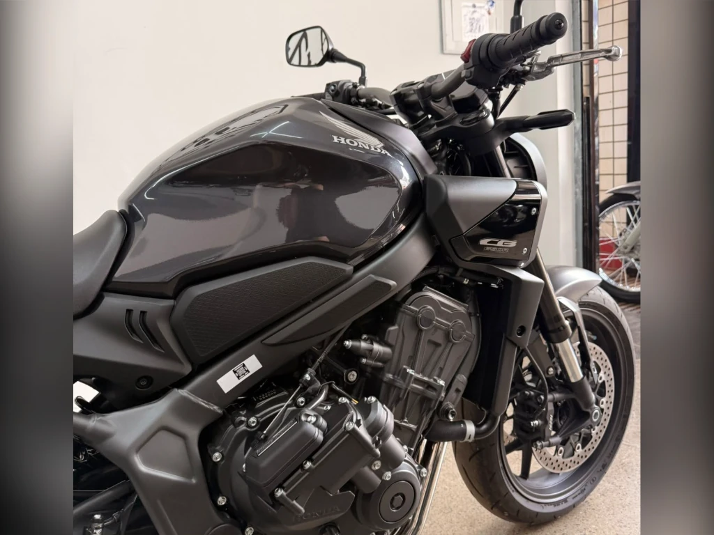 Miniatura da foto 15 - HONDA CB 640R 2027 2026