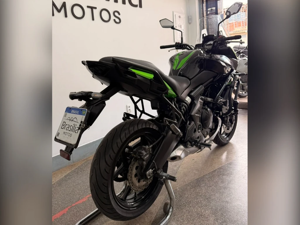 Miniatura da foto 10 - Kawasaki Versys 650cc 2021