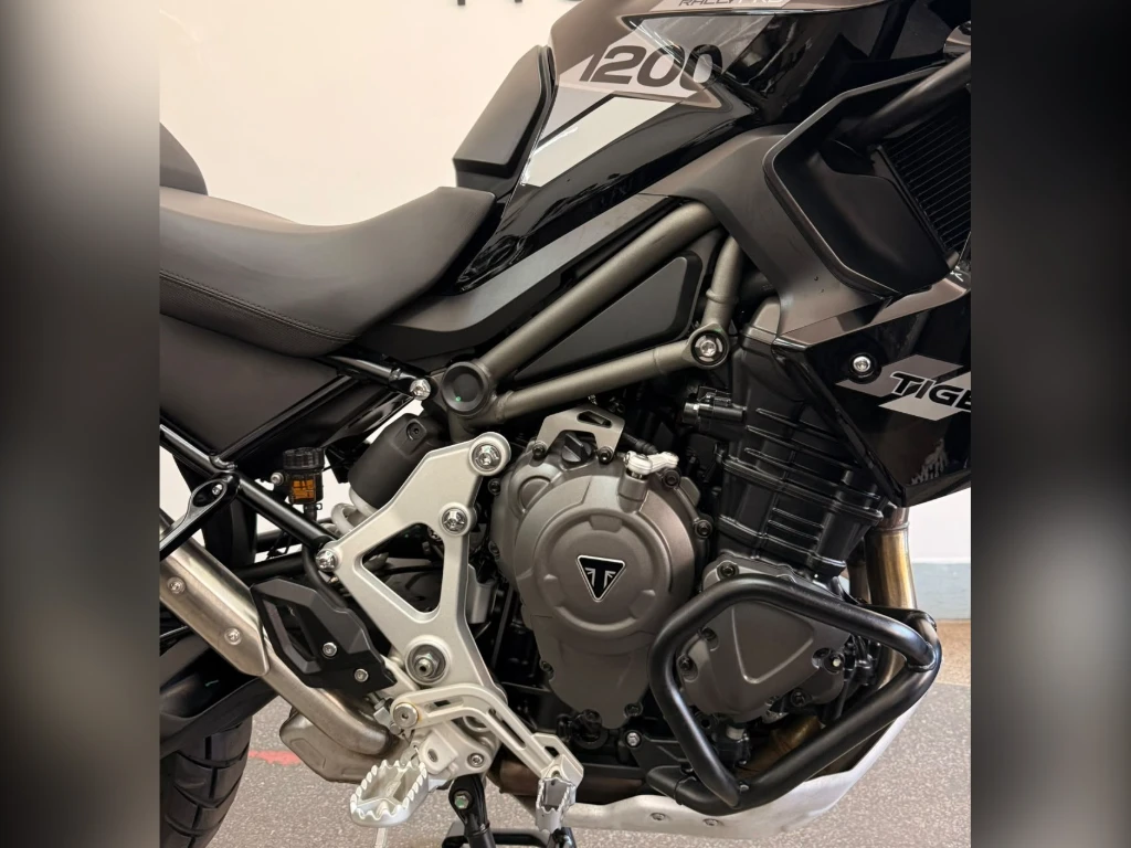 Miniatura da foto 5 - Triumph Tiger 1200 Rally PRO 2024