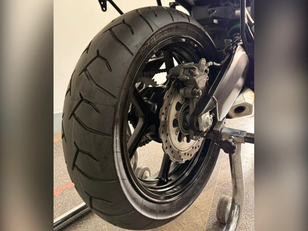 Miniatura da foto 10 - Kawasaki Versys 650cc 2016