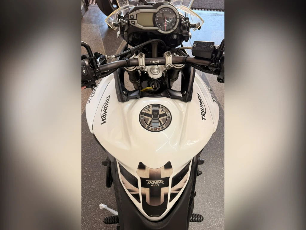Miniatura da foto 15 - Triumph Tiger 800 XRX 2017