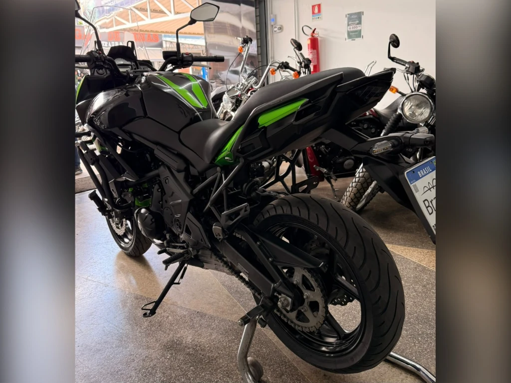 Miniatura da foto 8 - Kawasaki Versys 650cc 2021