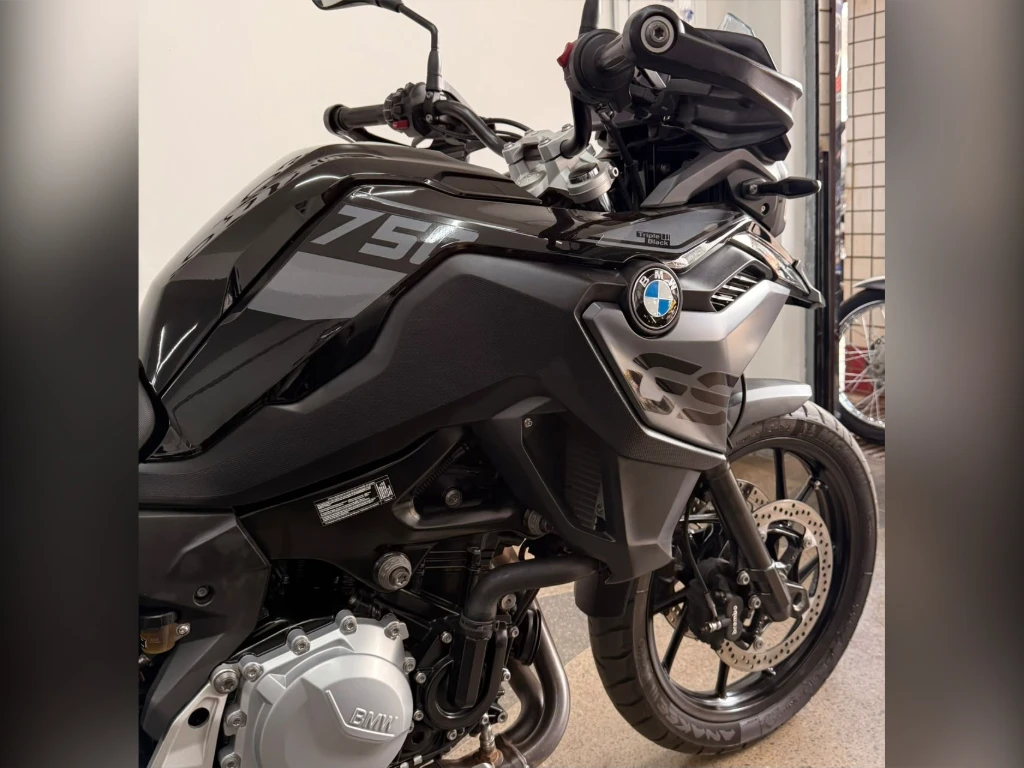 Miniatura da foto 12 - BMW F 750 GS Sport 2022