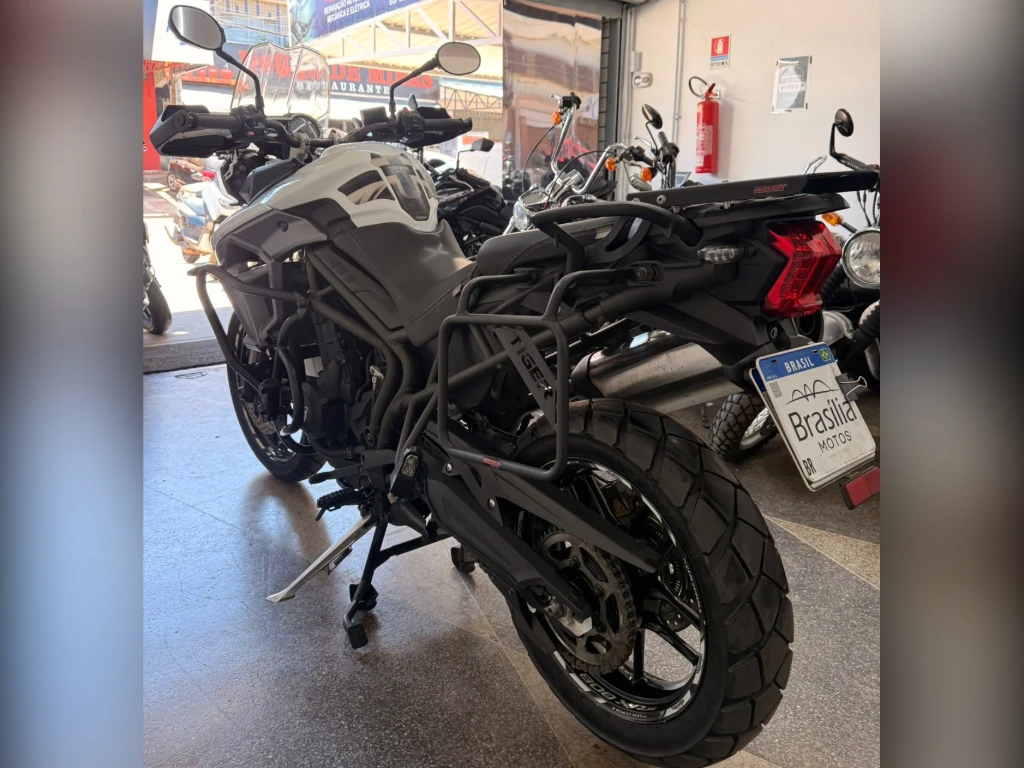 Miniatura da foto 7 - Triumph Tiger 800 XRX 2017
