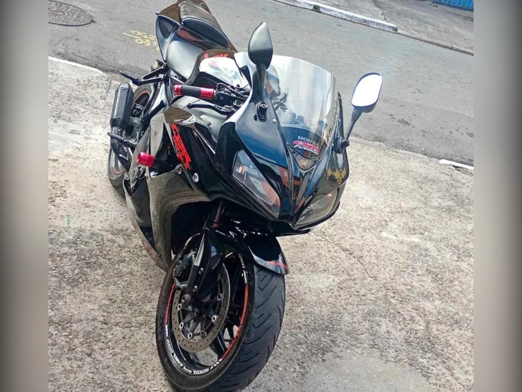 Honda CBR 1000 RR Fireblade 2006 preta à venda no Motonline - foto 15 de 15